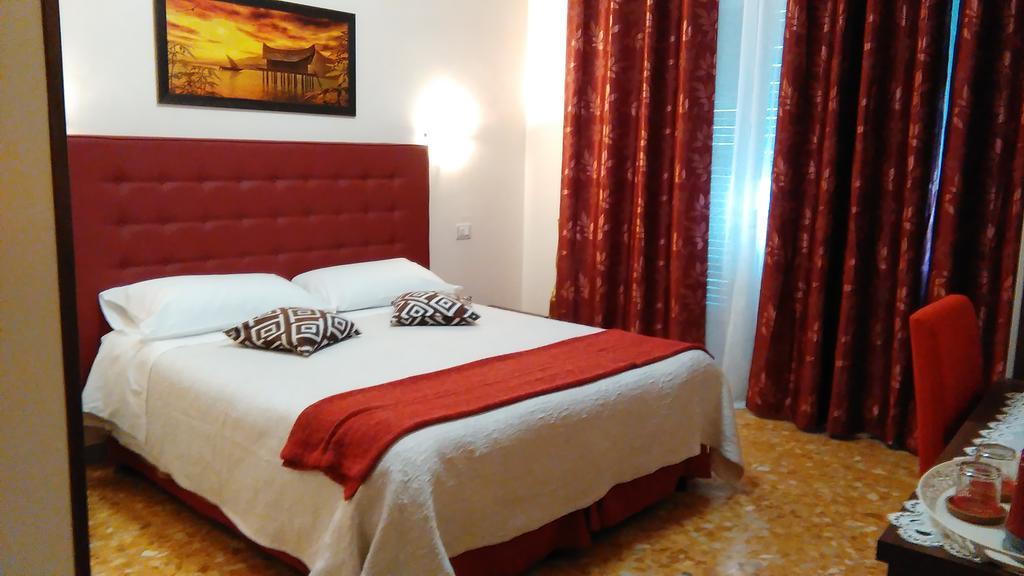 Vatican Golden Rooms Rome Bilik gambar
