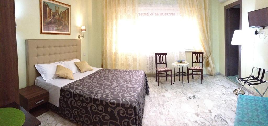 Vatican Golden Rooms Rome Bilik gambar